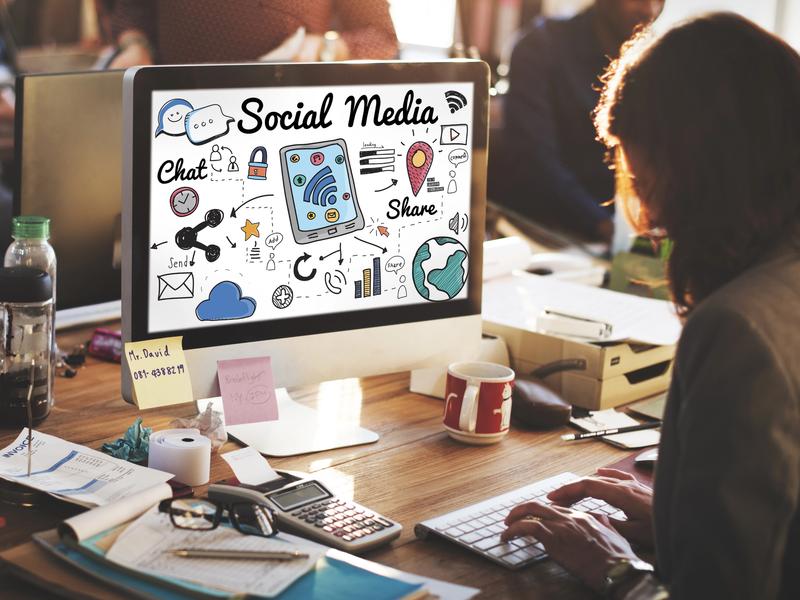 The Role of Social Media in Selling Digital Products